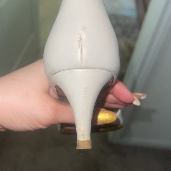 COPY - Vince Aurelian 2 Tone D’Orsay Kitten Heel Pump 8M - Picture 9 of 12